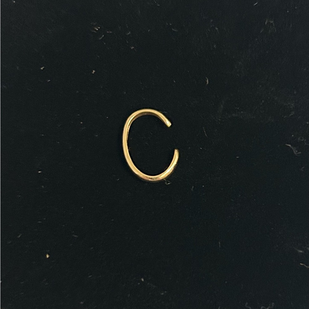 Catbird 14K yellow gold ear cuff - Picture 7 of 7
